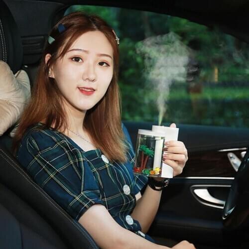 USB Powered Mist Air Humidifier Diffuser with LED Light Quiet Car Humidifier Essential Oil Diffuser for Bedroom aroma- diffuser