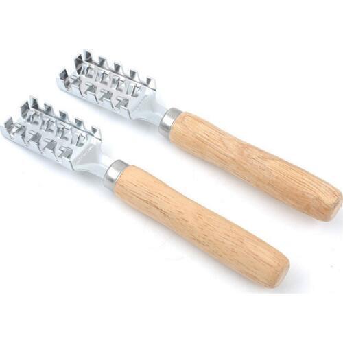 Stainless Steel fish scraping scale shaver with wood handle fish cleaning knife Fish Scraper kitchen accessories seafood tool