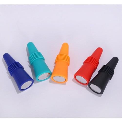 Wine & Beverage Bottle Stoppers with Grip Top, Wine Stopper for Kitchen Bar Party Wedding Accessory Tool
