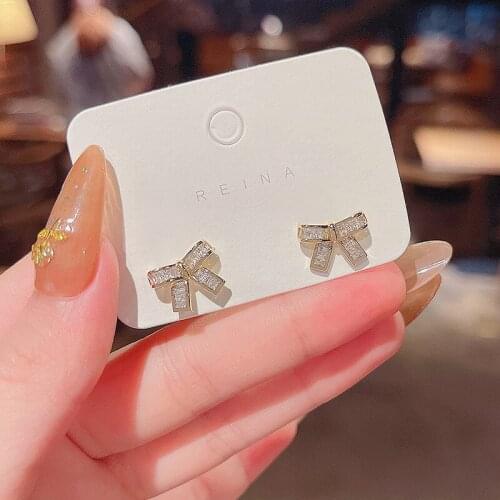 Korean New Shiny Zircon Bowknot Earrings for Women Retro Stud Earrings Trendy Delicate Ear Jewelry Female Fashion Ear Studs Gift