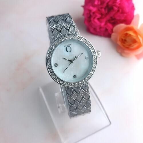 Simple Fashion Womens Watches Gold Silver Rose Stainless Steel Material Butterfly Clasp Quartz Watch Business Ladies Choice