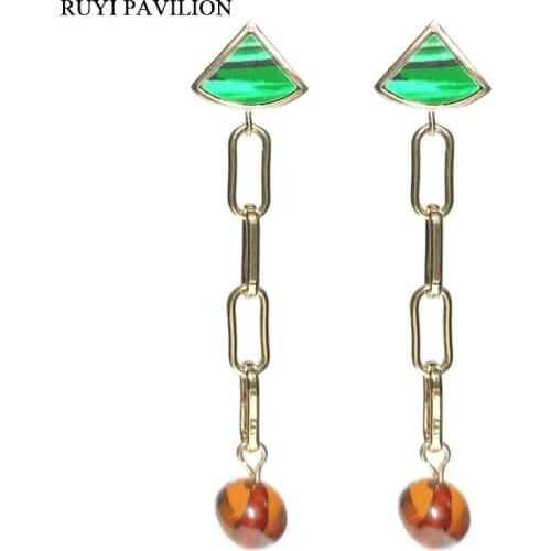 Ruyi Pavilion Handmade Jewelry Elegant Natural Baroque Amber Gemstone Earrings for Women 2021