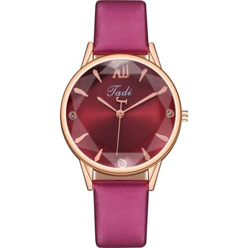 Hot Sale Women Simple Style Roma Dial Watches Luxury Ladies Leather Quartz Analog Wrist Watches Reloj Mujer For Gift Clock