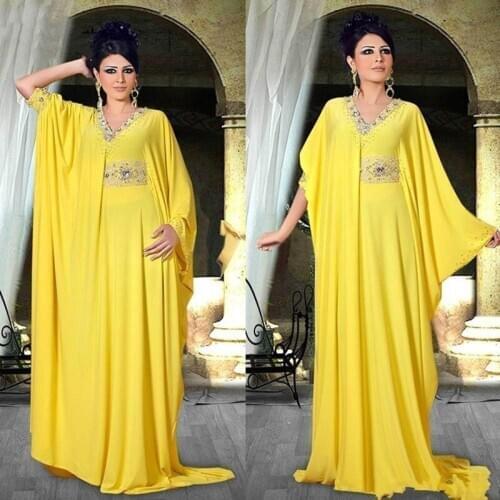 Arabic Evening Dresses V-Neck Beaded with Rhinestones Long Sleeves Yellow Chiffon Prom Gown Muslim Dubai Kaftan Party Dress