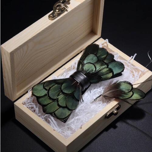 Ricnais Original Green Red Bird Feather Bow Tie Natural Hand Made Bowtie Brooch Wood Gift Box Set For Men Business Party Wedding