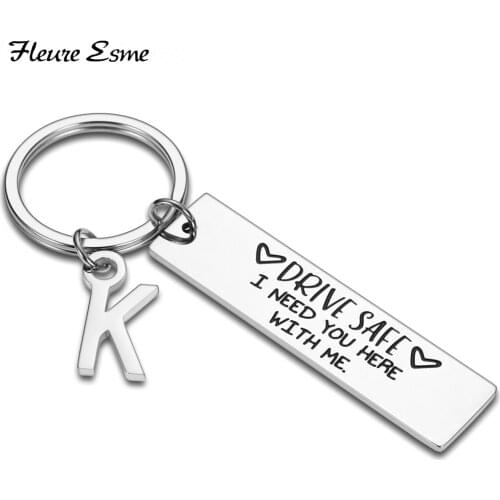 I Love You Initials Keychain Couples Key Chain Drive Safe Lettering A-Z Keyrings Husband Boyfriend Birthday Gift Car Key Chains