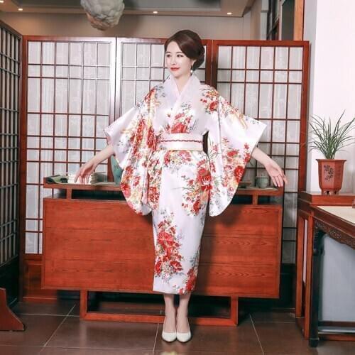 Pajamas Ladies Satin Plus Size Nightgown Bathrobe Kimono Bride Bridesmaid Home Service Natural Real Women Elegant Luxury Ladies