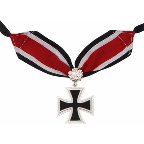 WW2 Knights Iron Cross OAK Leaf 1957 Veterans Version