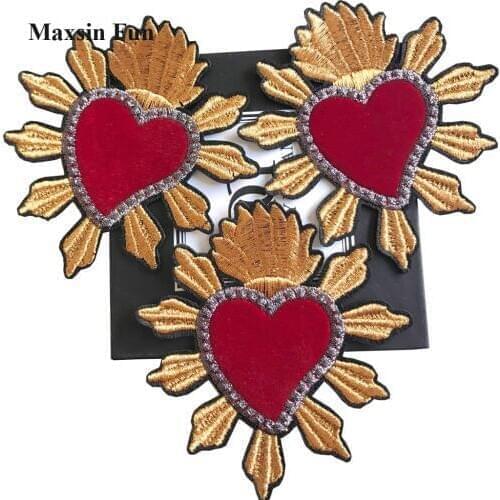 1 Piece Fire Heart Patches Clothing Embroidery Iron On Applique Fashion For Bags Dress Clothes Cheap Stickers For DIY