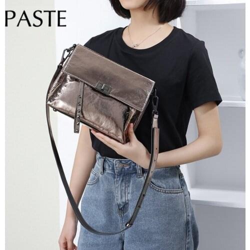 2020 Shining Personalized Rivet Design Burst Crack Pattern Cowhide Leather Women Shoulder Crossbody Bag Small Waterproof