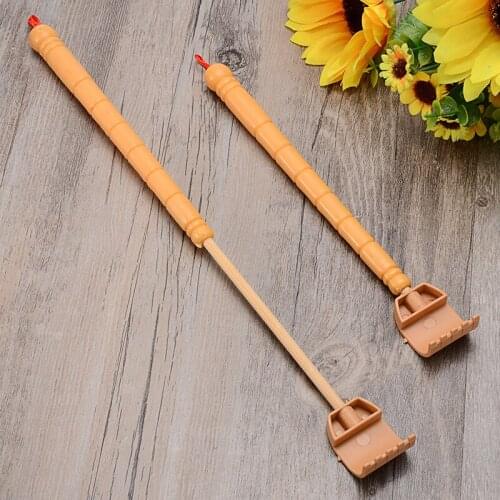 Extendable Back Scratcher Massaging Claw Bamboo Back Scraper Telescopic Plastic Flexible Massager Health Products