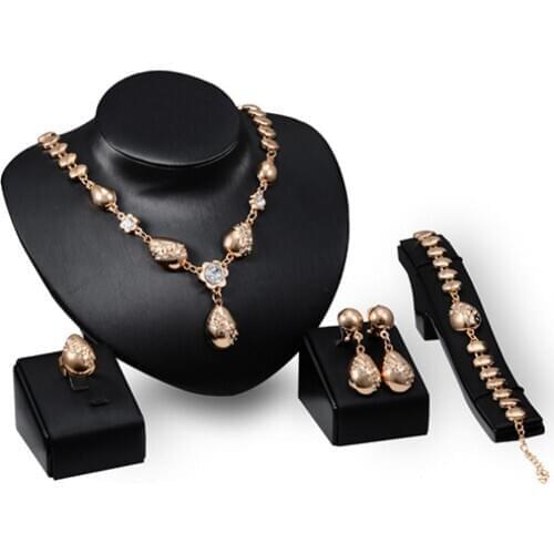 Banquet Flower Waterdrop Pendant Collar Necklace Bracelet Ring Earrings Set