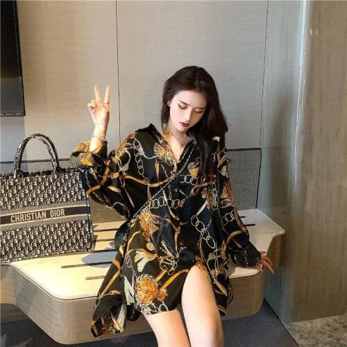 YGhan Long Blouses