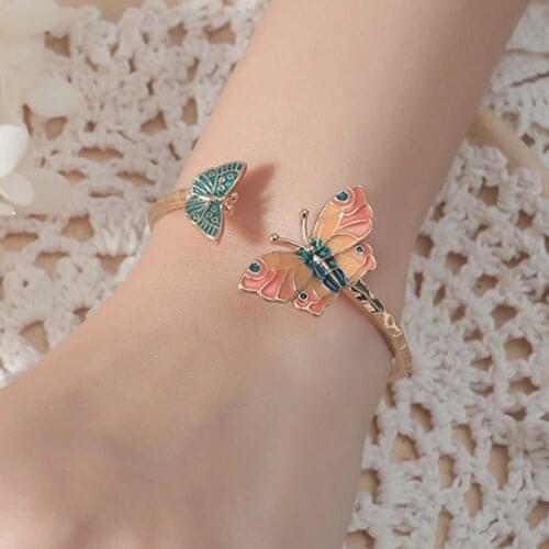 Bohemian Rhinestone Butterfly Bracelets Elegant Open Cuff Bangle For Women Gold Color Chain Bracelet Vintage Boho Jewelry