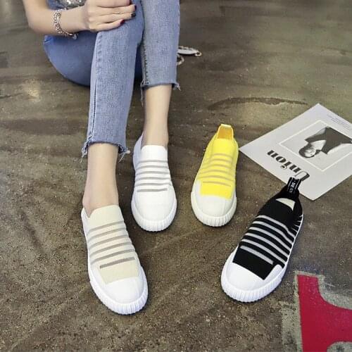 2019 summer new breathable small white shoes female hollow sneakers female Korean version of Joker student casual shoes ins