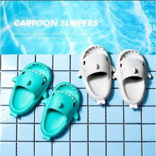 Shark Summer Childrens Slippers Rainbow Shoes for Kids Toddler Baby Outdoor EVA Cartoon Print Cute Flat Heels Beach Sandals