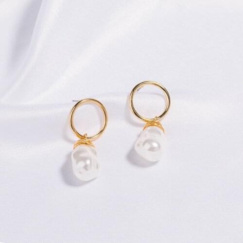 Vintage Drop Pearl Earrings Jewelry 2020 Long Earrings Gift for Friend Fashion Metal Pearl Earring for Women