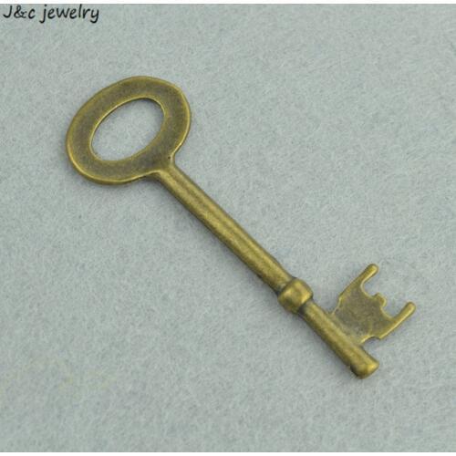 Wholesale 5pcs Metal Charms Antique Bronze key Charms Pendant Jewelry Making Bracelet Necklace DIY 61*21mm O206