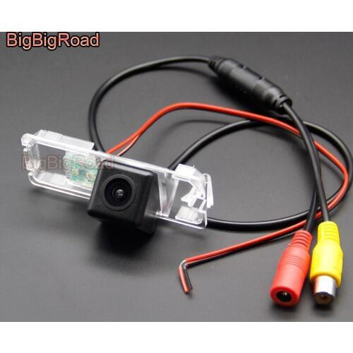 BigBigRoad For Volkswagen Magotan Beetle Phaeton Amarok Robust 2010-2014 Vehicle Wireless Rear View Backup Camera HD Color Image