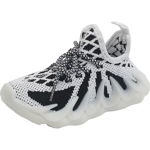Childrens Flying Woven Sneakers Korean Fashion Octopus Baby Casual Shoes 2021 Summer Breathable Girls Boys Sports Shoes 21-38