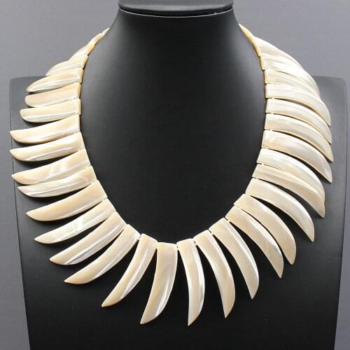 GG Jewelry 19'' Hand-Made Natural Paua Abalone Shell Necklace