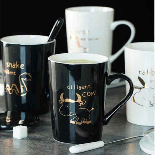 Ceramic Mugs 12 Zodiac Creative Mugs with Spoon Lid Black and Gold Porcelain Milk Coffee Cup Drinkware