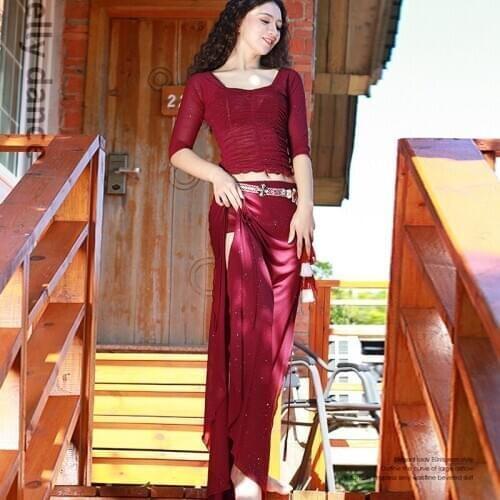 Belly Dance Costume Female Sexy Sequins Gypsy Clothing Tops+Skirt 2 Pieces Set Oriental Beginner Practice Dancing Suit DWY3043