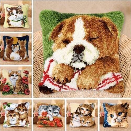 Cute Cat Dog Cartoon Animal Series Latch Hook Pillow Rug Kits Smyrna European And American Style Latch Hook DIY Package Pillow