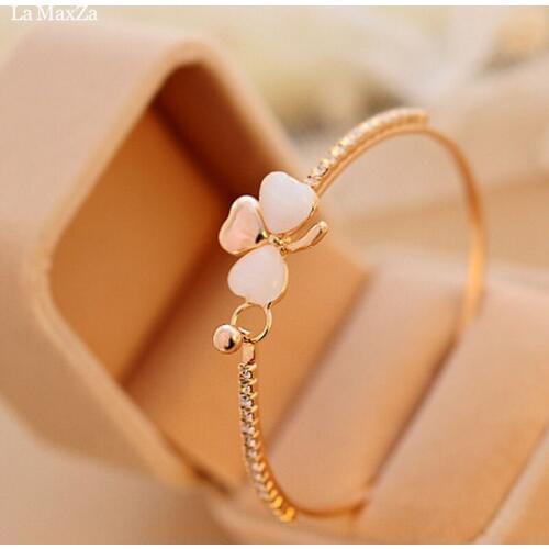 La MaxZa Golden Bracelets
