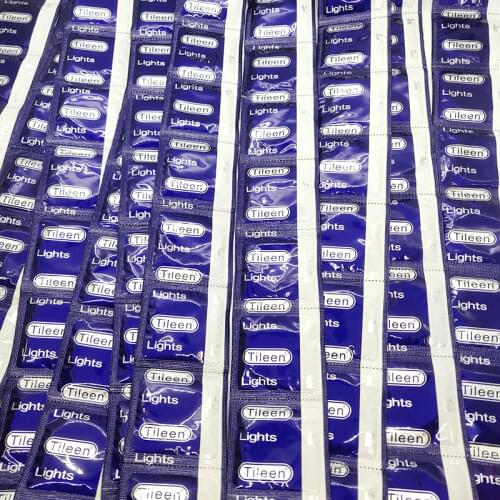 4 Styles 90-200 pcs Large Oil Condom Delay Sex Dotted G Spot Condoms Intimate Erotic Toy Men Safer Contraception Soomth