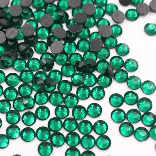 Green Emerald SS6-SS30 Hot Fix Rhinestones Iron On Rhinestones For Clothes Glue back Glass Hot Fix Stone Hot sale Promotion