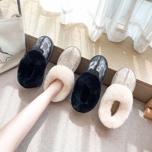 LLOGAI Rubber Platform Short Boots for Women Flats Round Toe Suede Ankle Boots for Women Warm Winter Snow Boots for Women