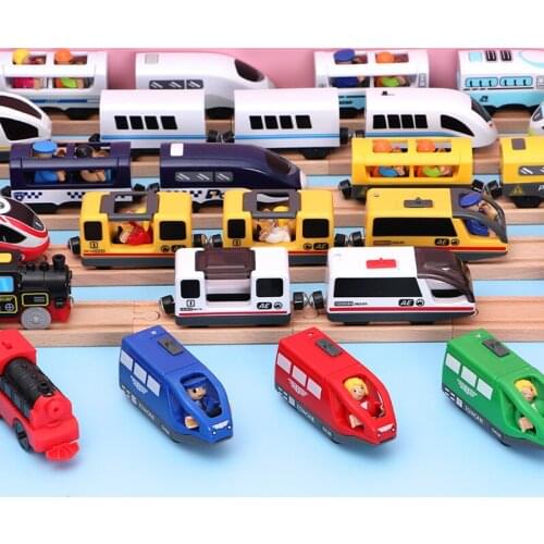 Kids Electric Train Toys Magnetic Slot Diecast Electric Railway with Two Carriages Train Wood Toy FIT T-hmas Wooden Brio Tracks