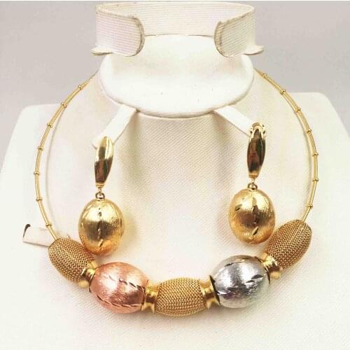 Dubai necklace earrings in gold color copper for women African/Nigerian/Middle East wedding/party gifts/bridal jewelry set