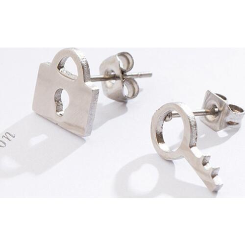 New design lock and key shaped stud earrings for women Fashion stainless steel gold silver color stud earring jewelry wholesale