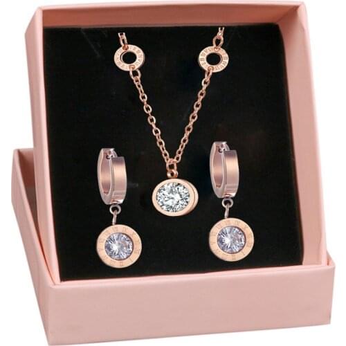 316L Stainless Steel Roman Numerals AAA Zircon Pendant Round Necklace Earring Set Colorless Ladies Jewelry Set Gift Box