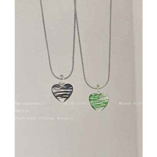 2021 New Korea Fashion Y2K Aesthetic Resin Zebra Heart Necklace Pendant Black Green Necklace for Woman Gift Jewelry Wholesale