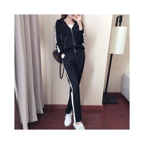 S-2XL Women Sportswear suits Black White long sleeve Slim Striped Cotton Autumn Casual Tracksuits Popular Womens Sporting Suit