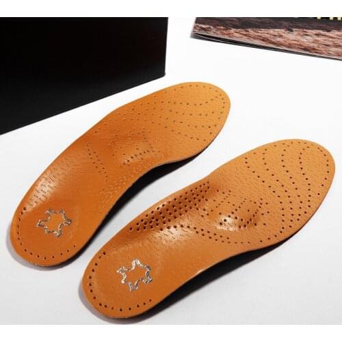 Genu varum Cattlehide Corrected insole Flat-footed Man and woman arch supported Size of XO Eversion of foot Pigeon-toed Artifact