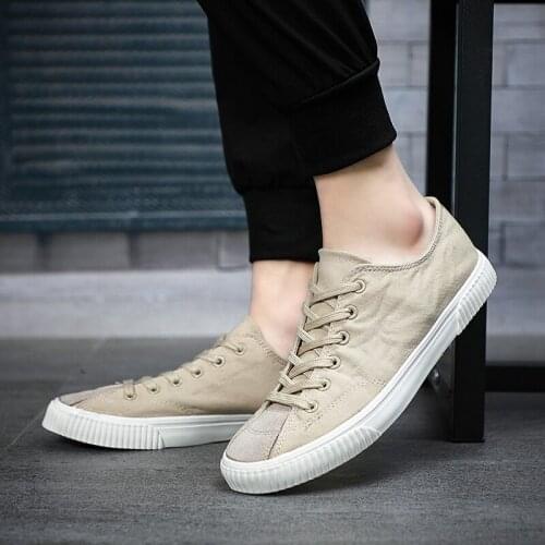 Ventilation Canvas Vulcanized Shoes Men Lace Up Low Top Soft Sole Sneakers Korean Youth Breathable Sewing Solid Shoes M21141