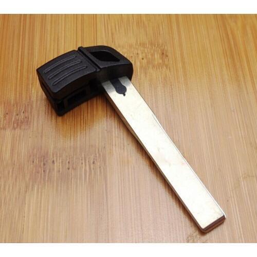 Replacement Emergency Insert Smart Key Blade For BMW 3 5 Series 523 525 530 320 325 330 X5 X6 Z4 Smart Remote Key 30PCS/lot