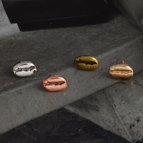 4pcs/set Metal Pin Lovely shape Coffee beans coffee lover Shirt bag cap Jackets Badge Vintage pins Gift Accessories