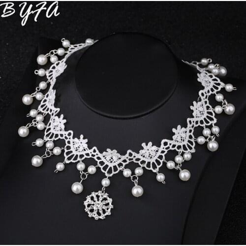 Women Sexy Crystal White Pearl Lace Neck Choker Necklace Vintage Victorian Women Wedding Choker Jewelry for Girls Female