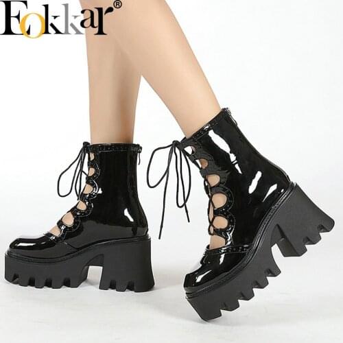 EOKKAR Platform Goth Ankle Boots Lace Up Gladiator Boots Chunky High Heel Gothic Boots Patent Leather Square Toe Boots