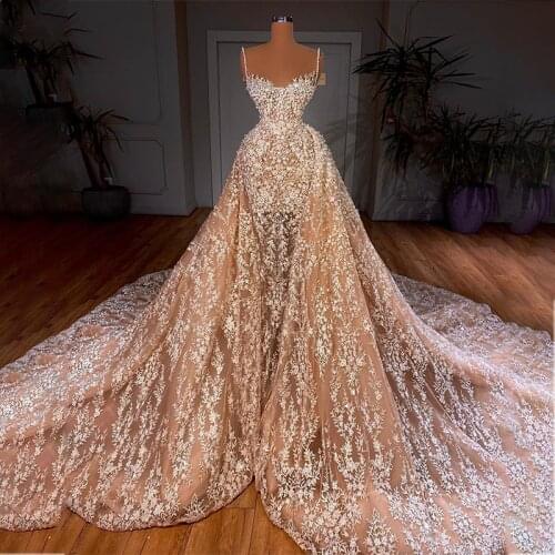 Champagne Mermaid Wedding Dresses with Detachable Train Lace Appliqued Pearls Bridal Gowns Sweep Train Country Robe De Soirée