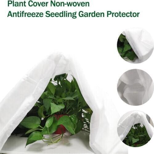 Three Sizes Of Plant Warmth Cover Cloth Winter Antifreeze Cold And Warm Cover Cloth Non-woven Plant Cover Gardening Supplies