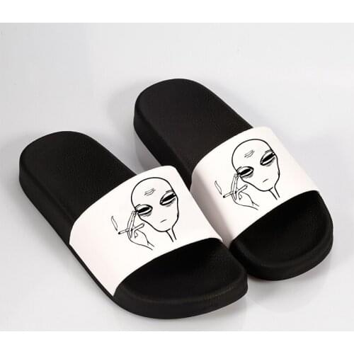 2021 Shoes Ladies Slippers Summer Beach Sandals Leisure Slides female Sandalias Indoor slipper Bathroom Anti-slip Woman shoes