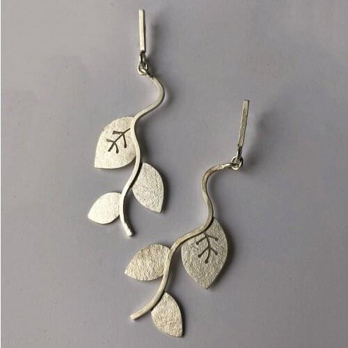 Fashion Grapevine Leaf Pendants Metal Ear Studs Vintage Gold Foil Silver Leaf Earrings 2021 Trend Exquisite Womens Ear Jewelry