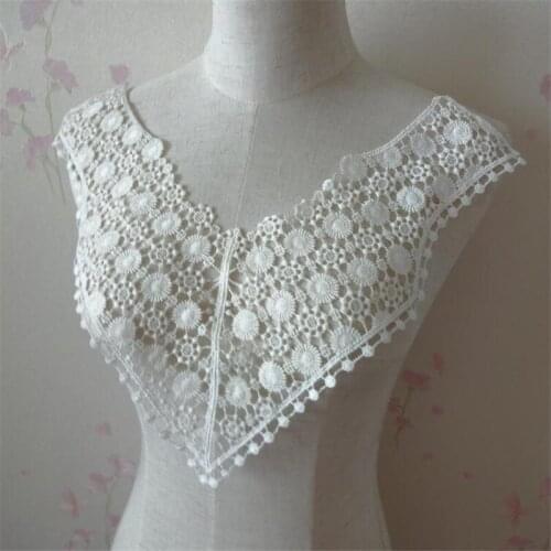2pc Ivory Lace Hollow-out Motif Applique Neck Neckline Collar Patch Flower Venise Lace Trims Trimming Craft 38X32.5cm YL0107