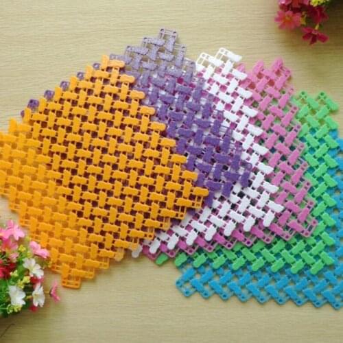 24.5*24.5cm Floor Mat Massage Bath Mat Bathroom Plastic Toilet Bath Mat Home Shower Bath Carpet DIY Bath Rug Tapete Candy Color